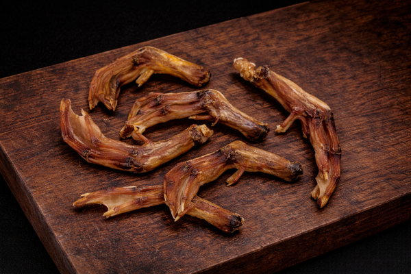 AIR-DRIED DUCK FEET